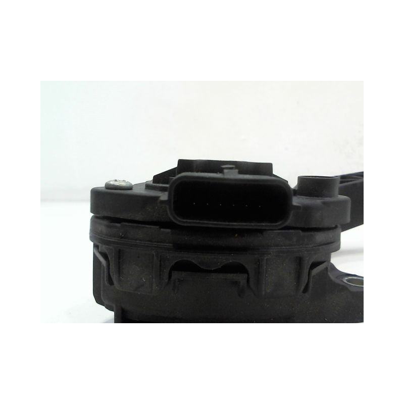 PEDALE EMBRAYAGE RENAULT KADJAR